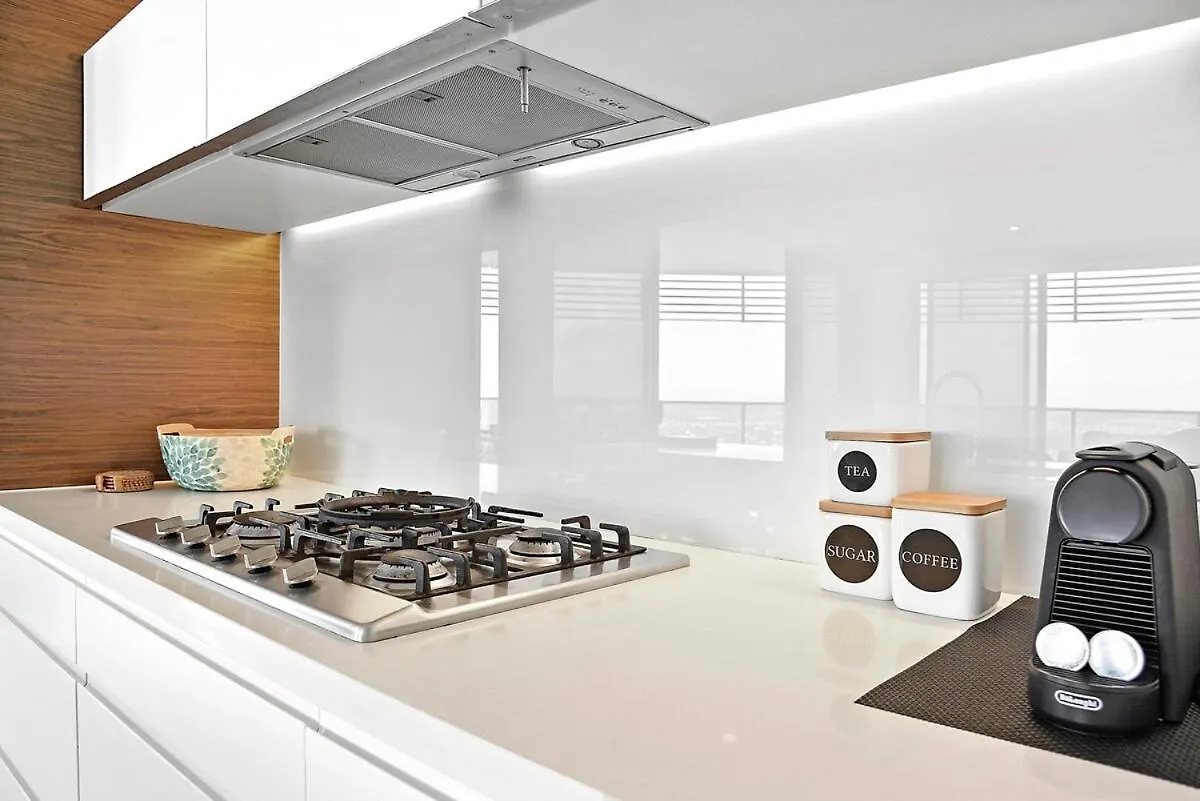 Luxe Skyhome At Oracle 14401 Gold Coast 0*,