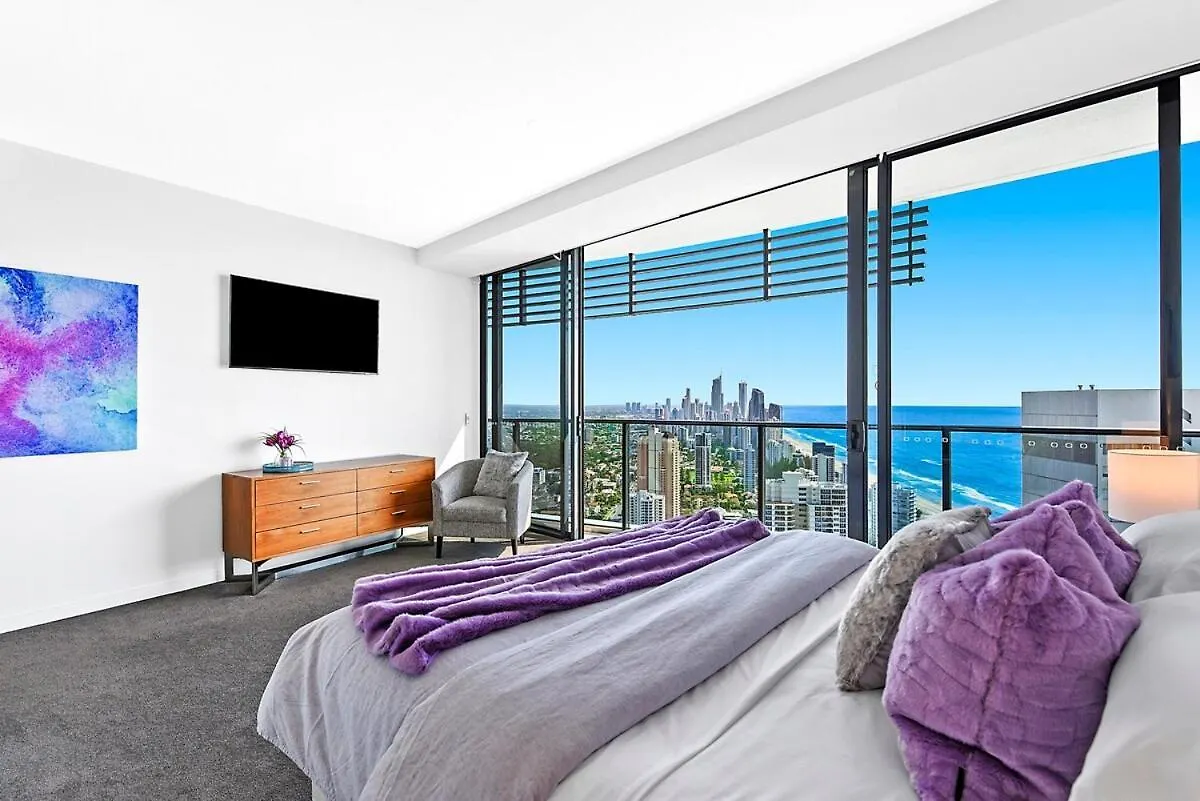 Luxe Skyhome At Oracle 14401 Gold Coast